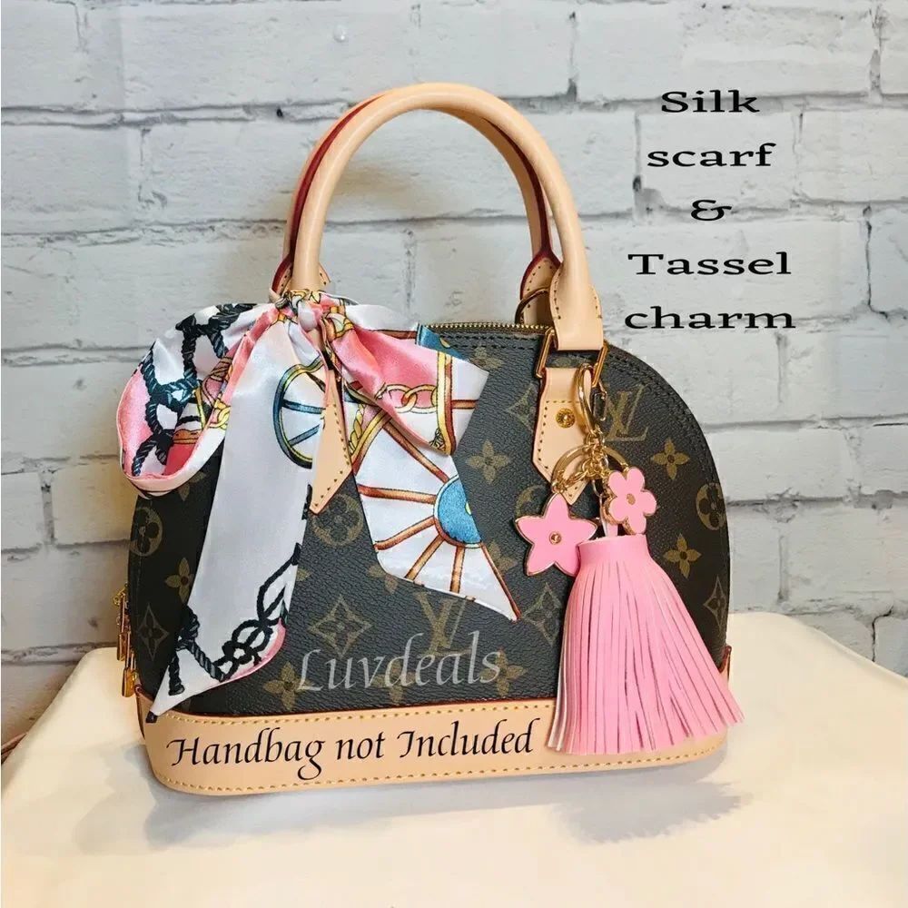Tassel Charm Ligth Pink